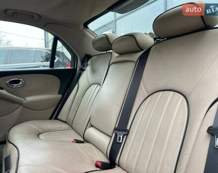 Зелений Ровер 75, об'ємом двигуна 1.95 л та пробігом 205 тис. км за 5800 $, фото 11 на Automoto.ua