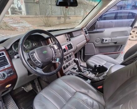 Сірий Ровер Land Rover, об'ємом двигуна 4.4 л та пробігом 233 тис. км за 9495 $, фото 16 на Automoto.ua