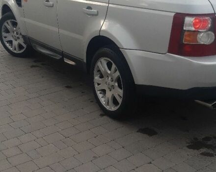 Серый Ровер Рендж Ровер, объемом двигателя 2.7 л и пробегом 128 тыс. км за 44065 $, фото 1 на Automoto.ua