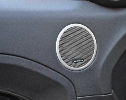 Серый Ровер Рендж Ровер, объемом двигателя 2 л и пробегом 239 тыс. км за 15000 $, фото 5 на Automoto.ua