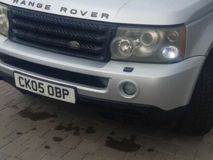 Серый Ровер Рендж Ровер, объемом двигателя 2.7 л и пробегом 128 тыс. км за 44065 $, фото 1 на Automoto.ua
