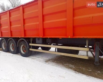 Червоний СДЦ СДЦ, об'ємом двигуна 0 л та пробігом 200 тис. км за 14900 $, фото 3 на Automoto.ua