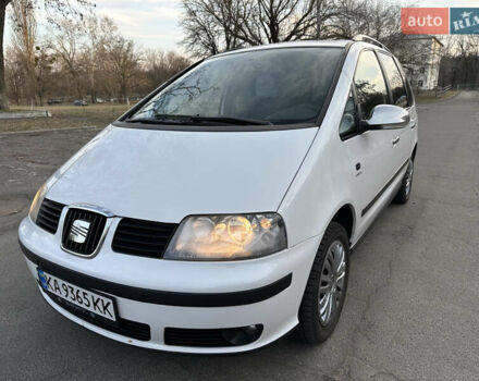 Белый Сеат Альхамбра, объемом двигателя 1.8 л и пробегом 320 тыс. км за 6500 $, фото 2 на Automoto.ua