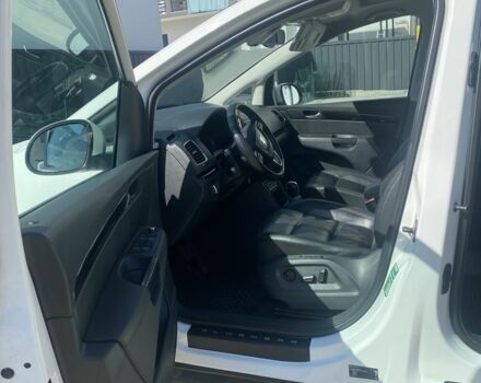 Сеат Альхамбра 2012 у Чернівцях на Automoto.ua Білий Сеат Альхамбра, об'ємом двигуна 2 л та пробігом 435 тис. км за 12341 $, фото 3 на Automoto.ua