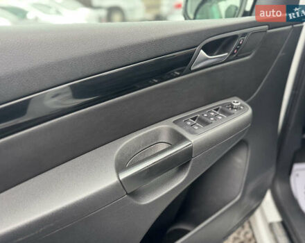 Белый Сеат Альхамбра, объемом двигателя 2 л и пробегом 250 тыс. км за 16350 $, фото 35 на Automoto.ua