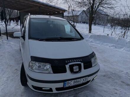 Белый Сеат Альхамбра, объемом двигателя 1.9 л и пробегом 320 тыс. км за 3500 $, фото 1 на Automoto.ua