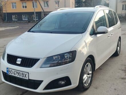Белый Сеат Альхамбра, объемом двигателя 2 л и пробегом 233 тыс. км за 11000 $, фото 1 на Automoto.ua