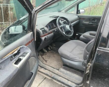 Черный Сеат Альхамбра, объемом двигателя 1.9 л и пробегом 250 тыс. км за 2849 $, фото 5 на Automoto.ua