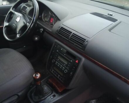 Черный Сеат Альхамбра, объемом двигателя 1.9 л и пробегом 370 тыс. км за 2839 $, фото 5 на Automoto.ua