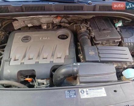 Черный Сеат Альхамбра, объемом двигателя 1.97 л и пробегом 270 тыс. км за 10300 $, фото 13 на Automoto.ua