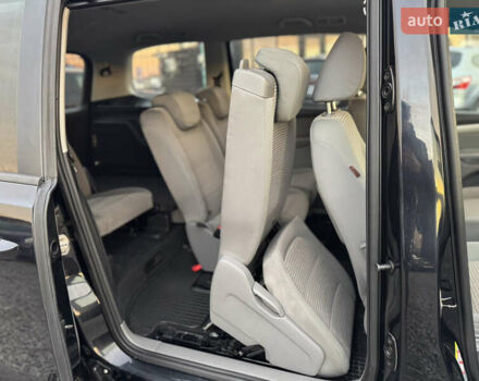 Чорний Сеат Альхамбра, об'ємом двигуна 2 л та пробігом 250 тис. км за 11300 $, фото 29 на Automoto.ua