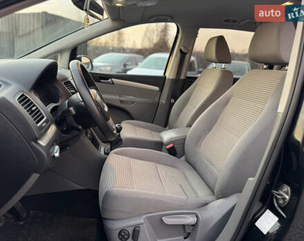 Чорний Сеат Альхамбра, об'ємом двигуна 2 л та пробігом 250 тис. км за 11300 $, фото 23 на Automoto.ua