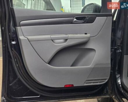 Чорний Сеат Альхамбра, об'ємом двигуна 2 л та пробігом 255 тис. км за 11900 $, фото 15 на Automoto.ua