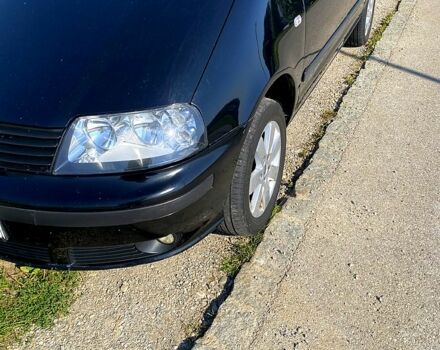 Черный Сеат Альхамбра, объемом двигателя 1.9 л и пробегом 0 тыс. км за 1200 $, фото 1 на Automoto.ua