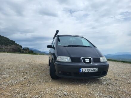 Сеат Альхамбра 2002 у Вінниці на Automoto.ua Чорний Сеат Альхамбра, об'ємом двигуна 1.9 л та пробігом 330 тис. км за 6550 $, фото 1 на Automoto.ua