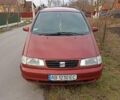 Красный Сеат Альхамбра, объемом двигателя 1.9 л и пробегом 344 тыс. км за 2300 $, фото 1 на Automoto.ua