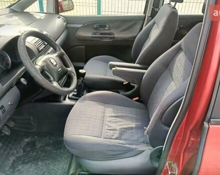 Красный Сеат Альхамбра, объемом двигателя 1.9 л и пробегом 357 тыс. км за 3599 $, фото 11 на Automoto.ua