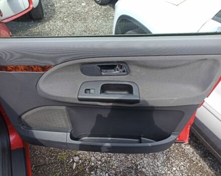 Сеат Альхамбра 2001 в Одессе на Automoto.ua Красный Сеат Альхамбра, объемом двигателя 0 л и пробегом 205 тыс. км за 5400 $, фото 5 на Automoto.ua