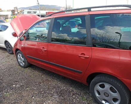 Сеат Альхамбра 2001 в Одессе на Automoto.ua Красный Сеат Альхамбра, объемом двигателя 0 л и пробегом 205 тыс. км за 5400 $, фото 1 на Automoto.ua