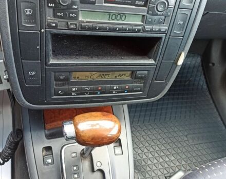 Сеат Альхамбра 2001 в Одессе на Automoto.ua Красный Сеат Альхамбра, объемом двигателя 0 л и пробегом 205 тыс. км за 5400 $, фото 6 на Automoto.ua