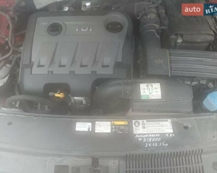 Красный Сеат Альхамбра, объемом двигателя 1.97 л и пробегом 220 тыс. км за 13500 $, фото 13 на Automoto.ua