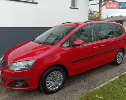 Красный Сеат Альхамбра, объемом двигателя 1.97 л и пробегом 220 тыс. км за 13500 $, фото 2 на Automoto.ua