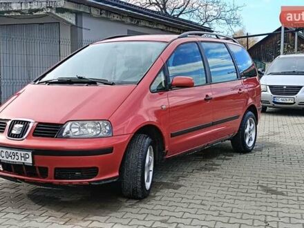 Красный Сеат Альхамбра, объемом двигателя 1.9 л и пробегом 357 тыс. км за 3599 $, фото 1 на Automoto.ua