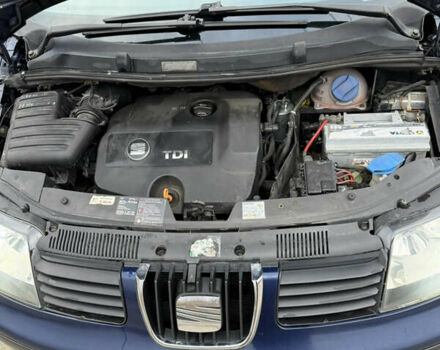 Сеат Альхамбра, объемом двигателя 1.9 л и пробегом 301 тыс. км за 5000 $, фото 8 на Automoto.ua