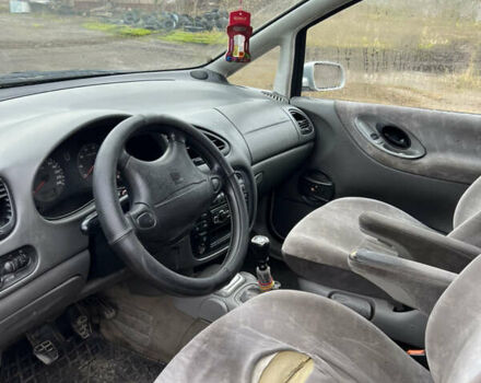 Сірий Сеат Альхамбра, об'ємом двигуна 1.98 л та пробігом 498 тис. км за 2400 $, фото 8 на Automoto.ua