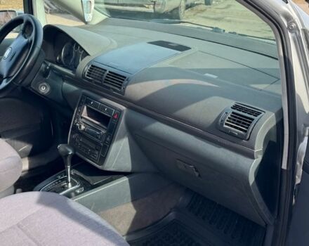 Серый Сеат Альхамбра, объемом двигателя 1.9 л и пробегом 318 тыс. км за 5500 $, фото 7 на Automoto.ua