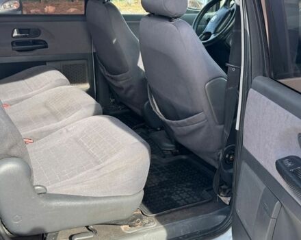 Серый Сеат Альхамбра, объемом двигателя 1.9 л и пробегом 318 тыс. км за 5500 $, фото 5 на Automoto.ua