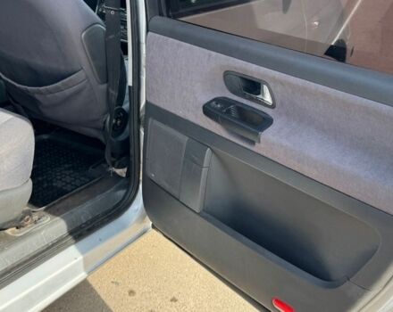 Серый Сеат Альхамбра, объемом двигателя 1.9 л и пробегом 318 тыс. км за 5500 $, фото 3 на Automoto.ua