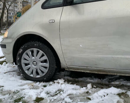 Серый Сеат Альхамбра, объемом двигателя 1.9 л и пробегом 362 тыс. км за 3400 $, фото 3 на Automoto.ua