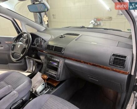 Сірий Сеат Альхамбра, об'ємом двигуна 1.9 л та пробігом 290 тис. км за 5950 $, фото 37 на Automoto.ua