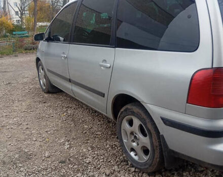 Серый Сеат Альхамбра, объемом двигателя 1.9 л и пробегом 290 тыс. км за 2700 $, фото 1 на Automoto.ua