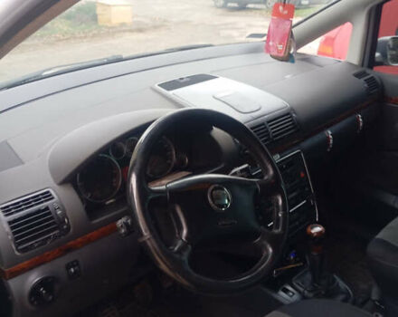 Серый Сеат Альхамбра, объемом двигателя 1.9 л и пробегом 290 тыс. км за 2700 $, фото 7 на Automoto.ua