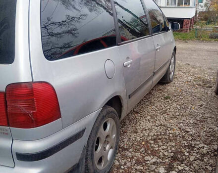 Серый Сеат Альхамбра, объемом двигателя 1.9 л и пробегом 290 тыс. км за 2700 $, фото 2 на Automoto.ua