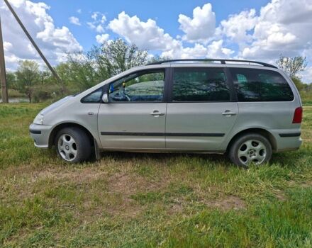 Серый Сеат Альхамбра, объемом двигателя 1.9 л и пробегом 500 тыс. км за 2373 $, фото 2 на Automoto.ua