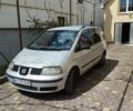 Сірий Сеат Альхамбра, об'ємом двигуна 1.9 л та пробігом 350 тис. км за 3200 $, фото 1 на Automoto.ua