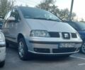 Сеат Альхамбра 2004 в Киеве на Automoto.ua Серый Сеат Альхамбра, объемом двигателя 1.9 л и пробегом 275 тыс. км за 2695 $, фото 3 на Automoto.ua