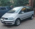 Сеат Альхамбра 2004 в Киеве на Automoto.ua Серый Сеат Альхамбра, объемом двигателя 1.9 л и пробегом 275 тыс. км за 2695 $, фото 1 на Automoto.ua