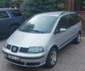 Сеат Альхамбра 2004 в Киеве на Automoto.ua Серый Сеат Альхамбра, объемом двигателя 1.9 л и пробегом 275 тыс. км за 2695 $, фото 5 на Automoto.ua