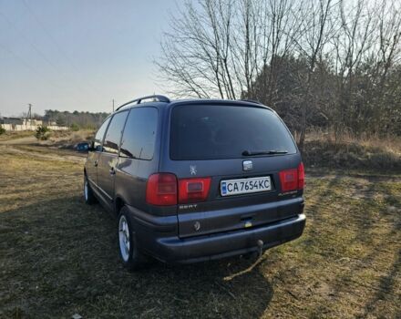 Серый Сеат Альхамбра, объемом двигателя 1.9 л и пробегом 410 тыс. км за 5598 $, фото 2 на Automoto.ua