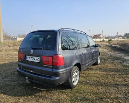 Серый Сеат Альхамбра, объемом двигателя 1.9 л и пробегом 410 тыс. км за 5598 $, фото 3 на Automoto.ua