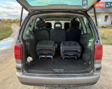 Сеат Альхамбра 2005 в Житомире на Automoto.ua Серый Сеат Альхамбра, объемом двигателя 1.9 л и пробегом 378 тыс. км за 4800 $, фото 5 на Automoto.ua