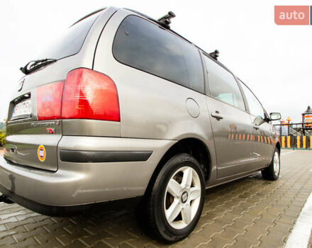 Серый Сеат Альхамбра, объемом двигателя 1.9 л и пробегом 284 тыс. км за 6700 $, фото 12 на Automoto.ua