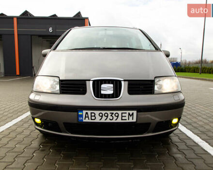 Серый Сеат Альхамбра, объемом двигателя 1.9 л и пробегом 284 тыс. км за 6700 $, фото 1 на Automoto.ua