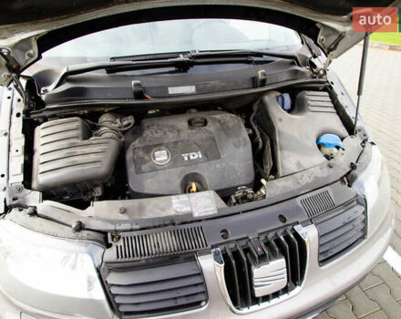 Серый Сеат Альхамбра, объемом двигателя 1.9 л и пробегом 284 тыс. км за 6700 $, фото 25 на Automoto.ua