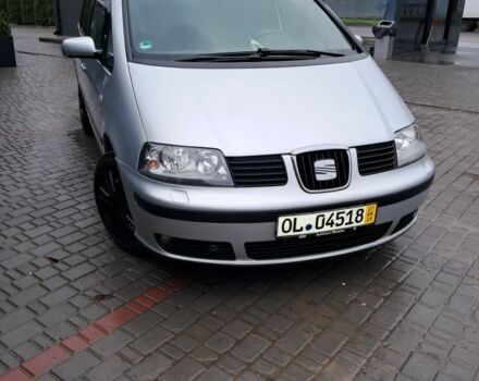 Серый Сеат Альхамбра, объемом двигателя 1.9 л и пробегом 330 тыс. км за 3000 $, фото 1 на Automoto.ua