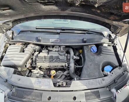 Серый Сеат Альхамбра, объемом двигателя 2 л и пробегом 297 тыс. км за 7500 $, фото 11 на Automoto.ua